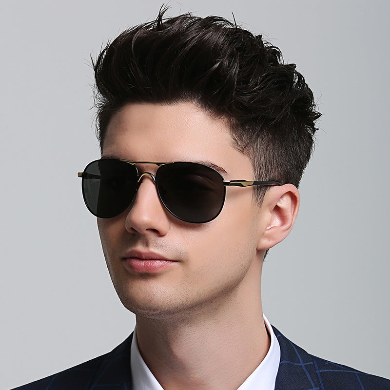2021 Men's Retro Polarized Sunglasses 8722 European and American Trend New Driving Sunglasses Manufacturer Glasses Wholesale