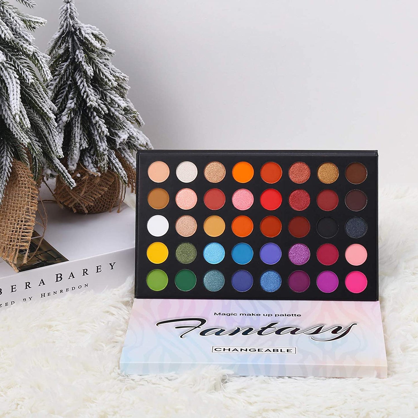 Highly Pigmented Eye Makeup Palette , Matte Shimmer Metallic Eyeshadow Pallet Long Lasting Blendable Natural Colors Make Up Eye Shadows Cosmetics Gift Kit