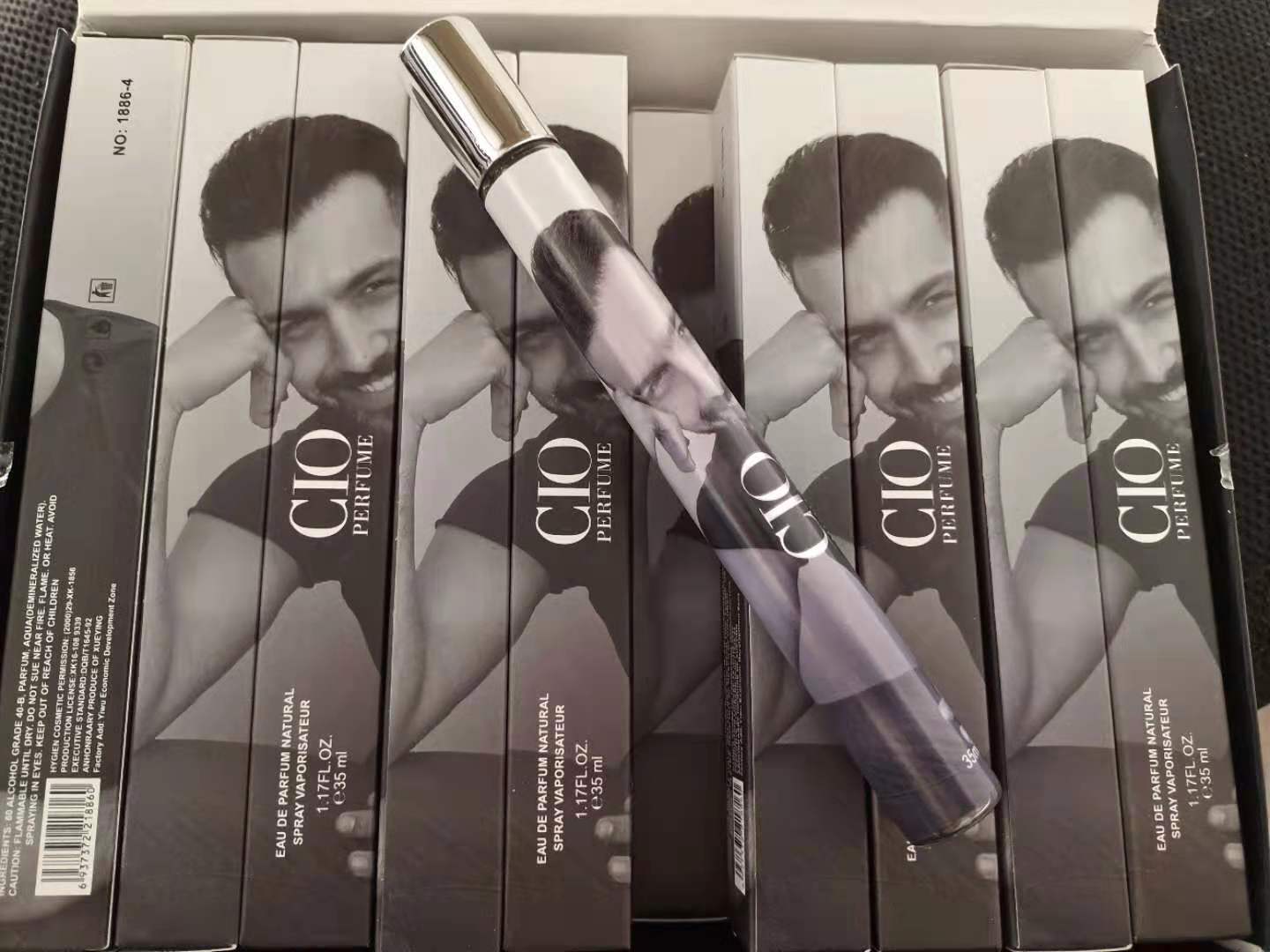 Wholesale 2020 new compact portable test tube perfume with the same scent and long-lasting fragrance perfume sample 35ML