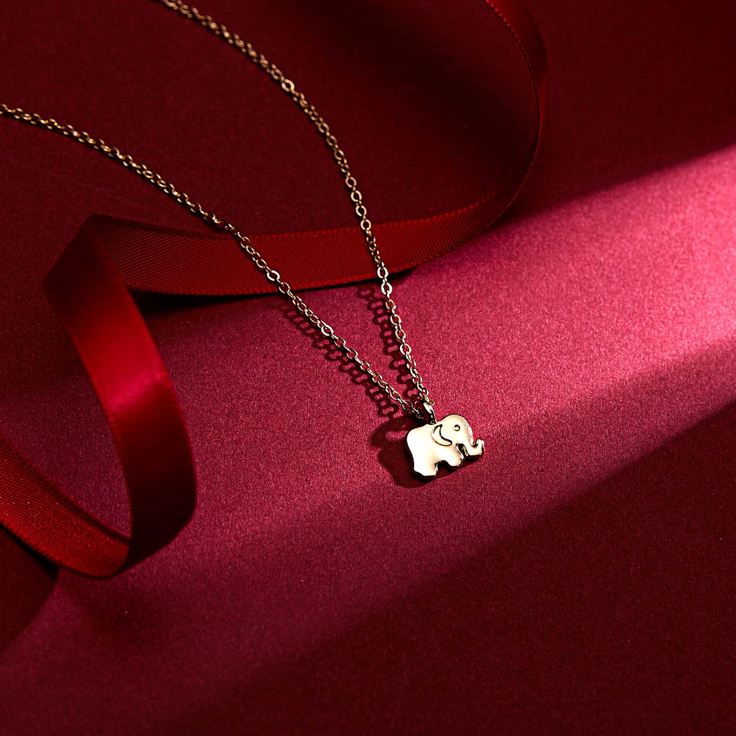 Rinhoo Butterfly Elephant Pearl Of Love Gold-color Pendant Necklaces Clavicle Chains Necklace Fashion Necklace Women Jewelry