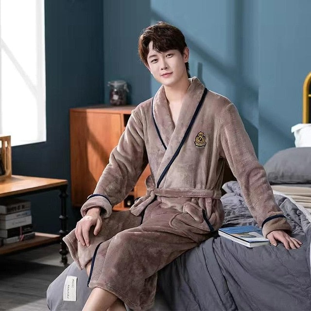 Men Casual Kimono Bathrobe Autumn Winter Flannel Long Robe Thick Warm Sleepwear Plus Size 3XL Nightgown Male Loose Home Wear
