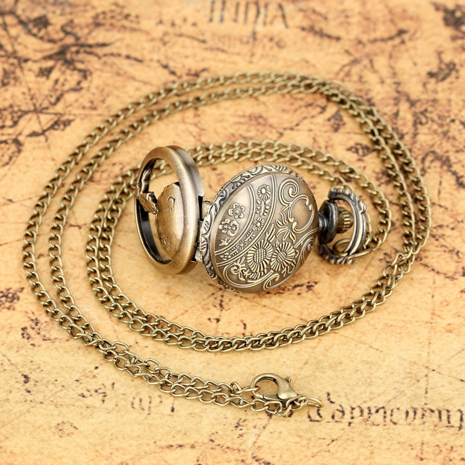 Hot Selling Classic The Little Prince Movie Planet Blue Bronze Vintage Quartz Pocket FOB Watch Popular Gifts for Boys Girls Kids