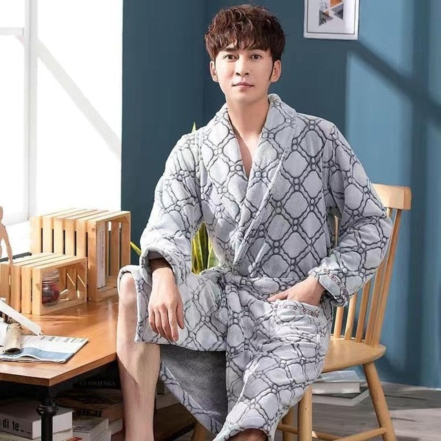Men Casual Kimono Bathrobe Autumn Winter Flannel Long Robe Thick Warm Sleepwear Plus Size 3XL Nightgown Male Loose Home Wear
